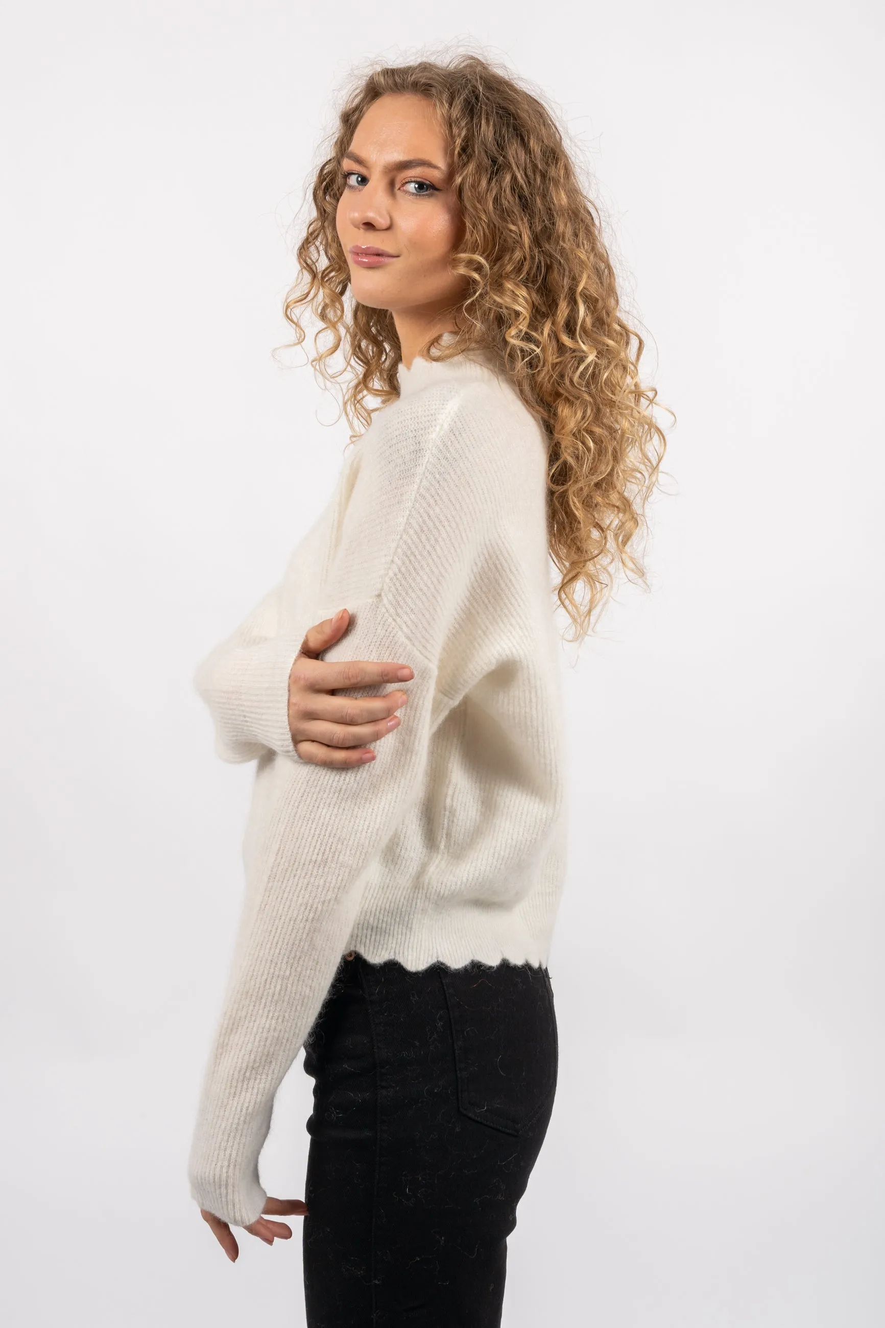 Ada Pullover- Offwhite