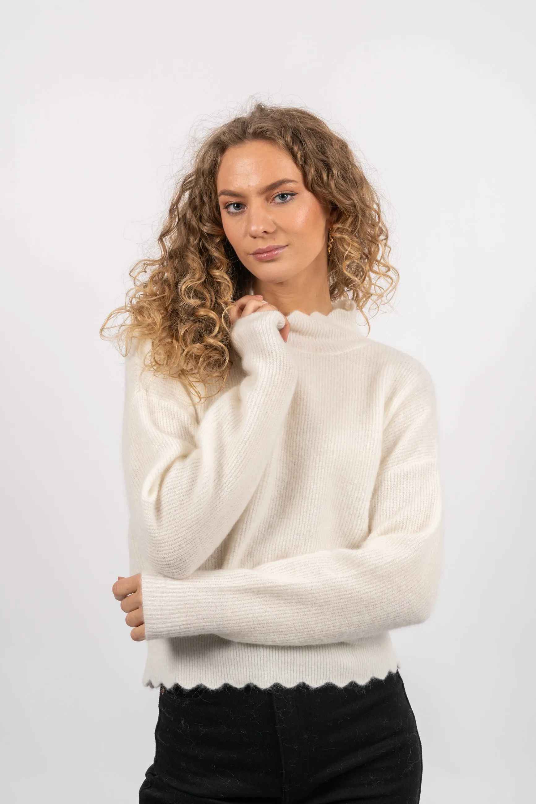 Ada Pullover- Offwhite
