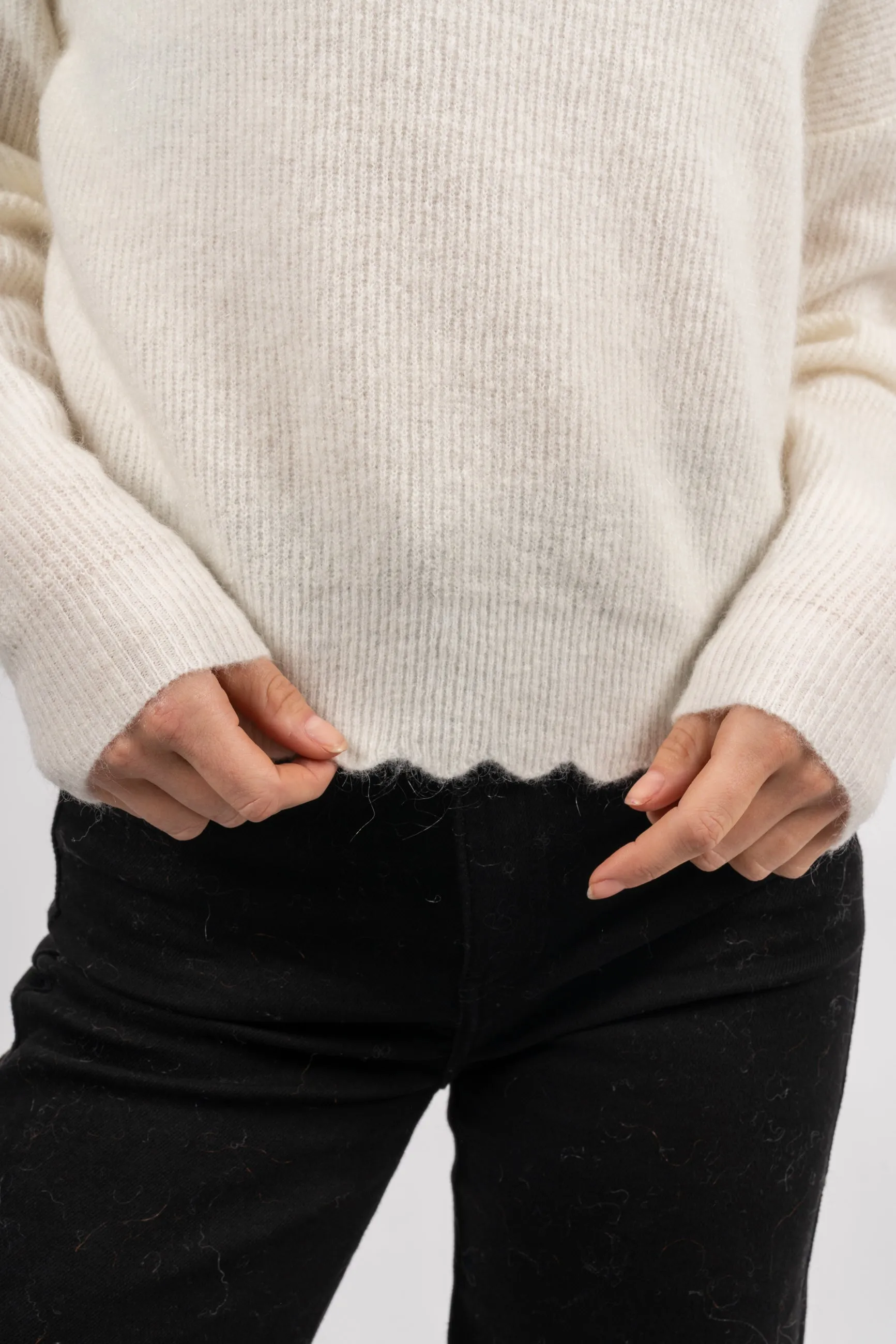 Ada Pullover- Offwhite