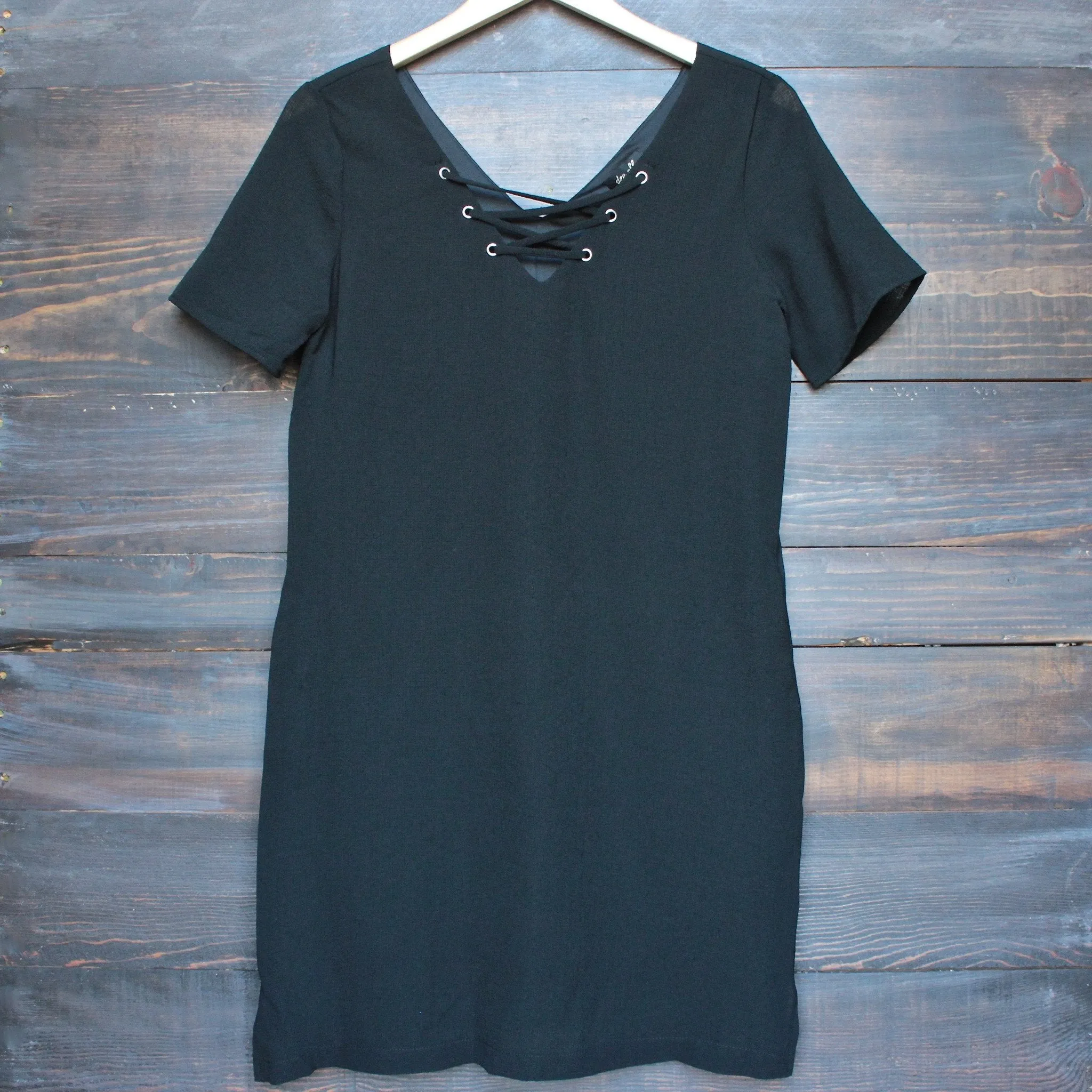 Final Sale - Dancing with the Strings Dress in Black