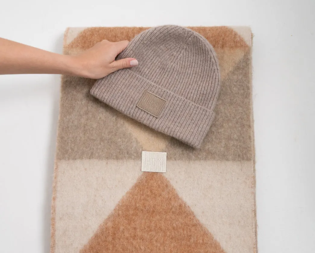 Hey Beanie & Cozy Scarf - Mocha / Crema