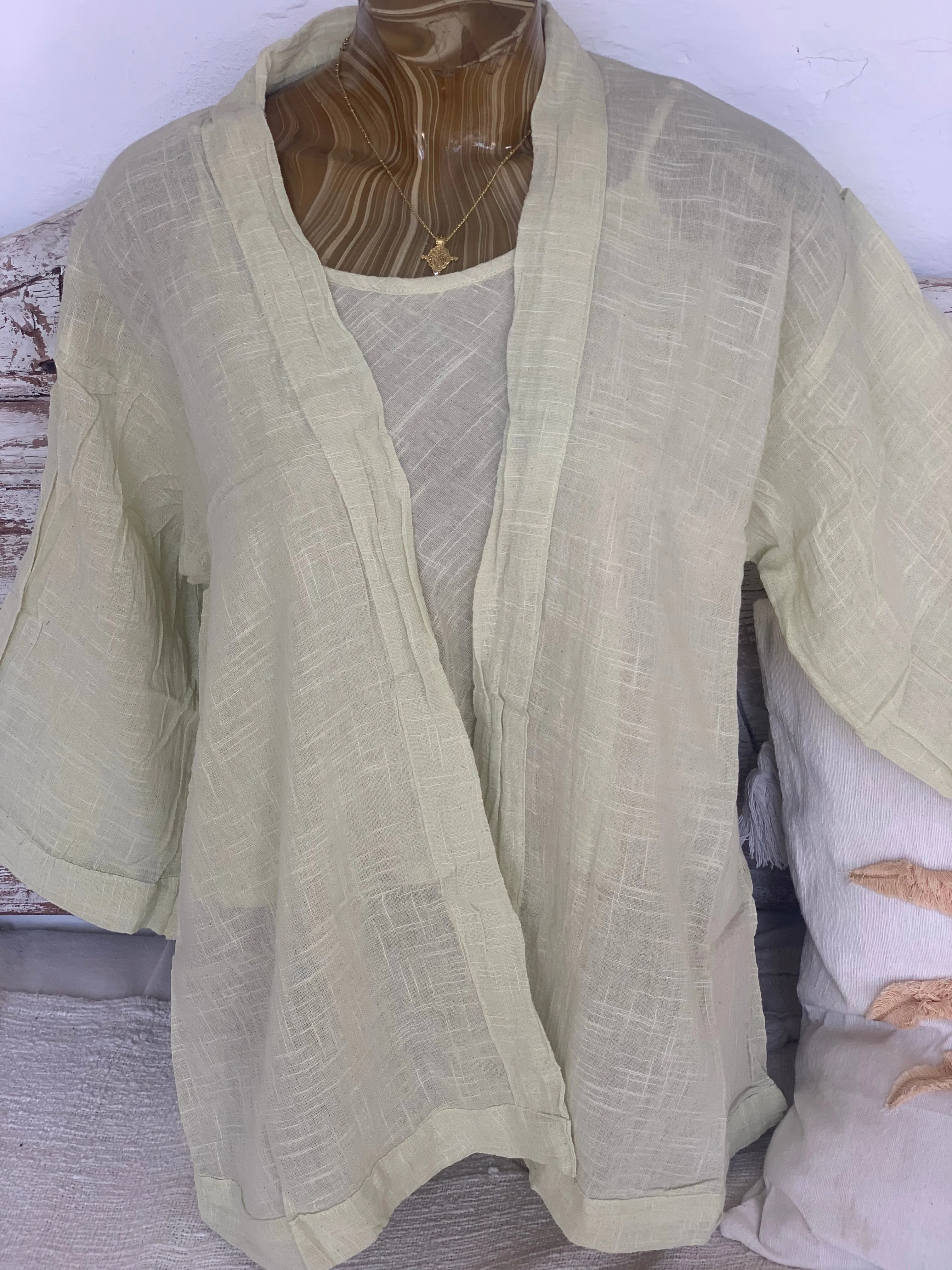 Ibiza boho short linen kimono 👘 in pistachio