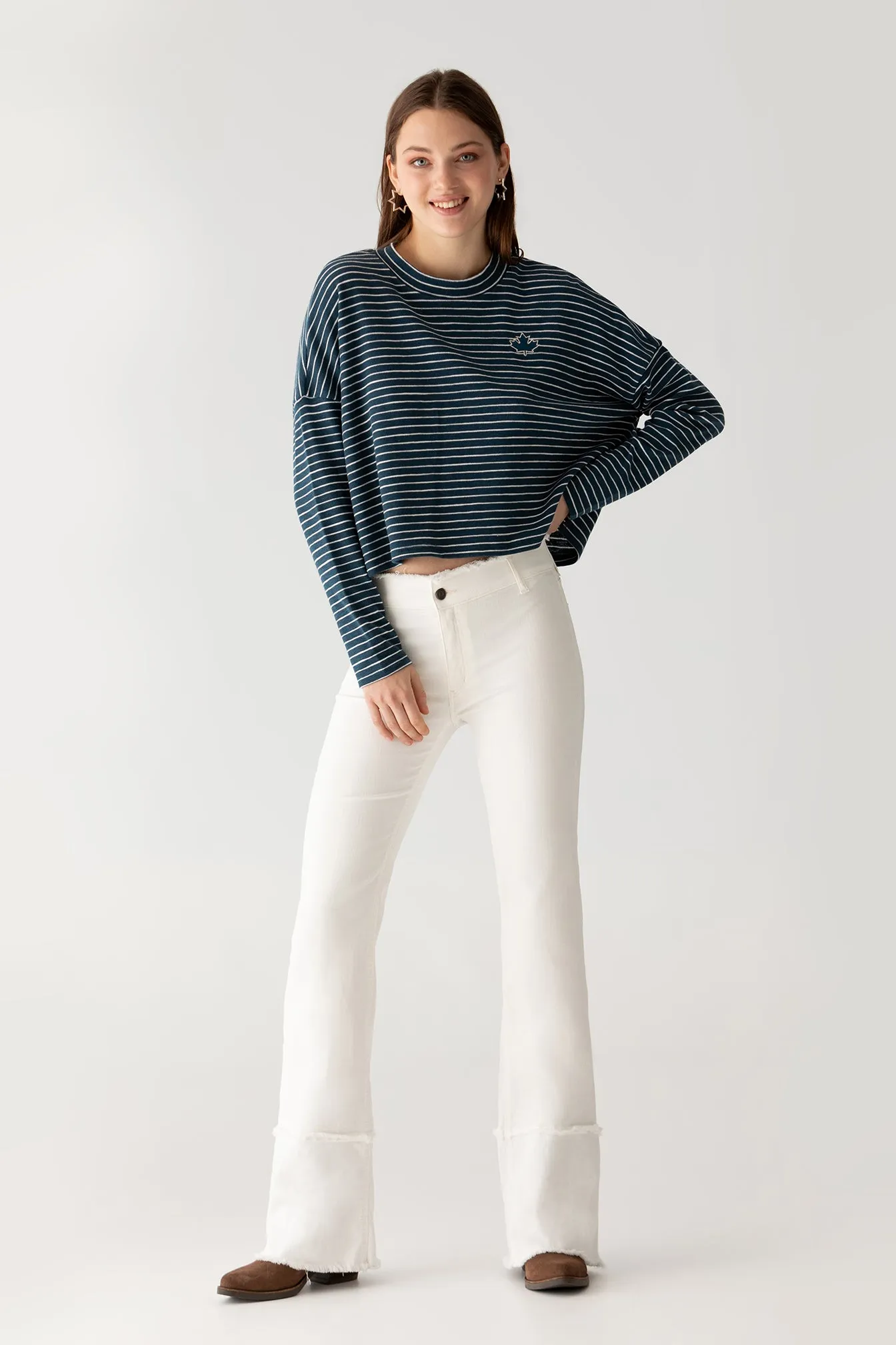 JEANS CAMPANA DESFLECADO