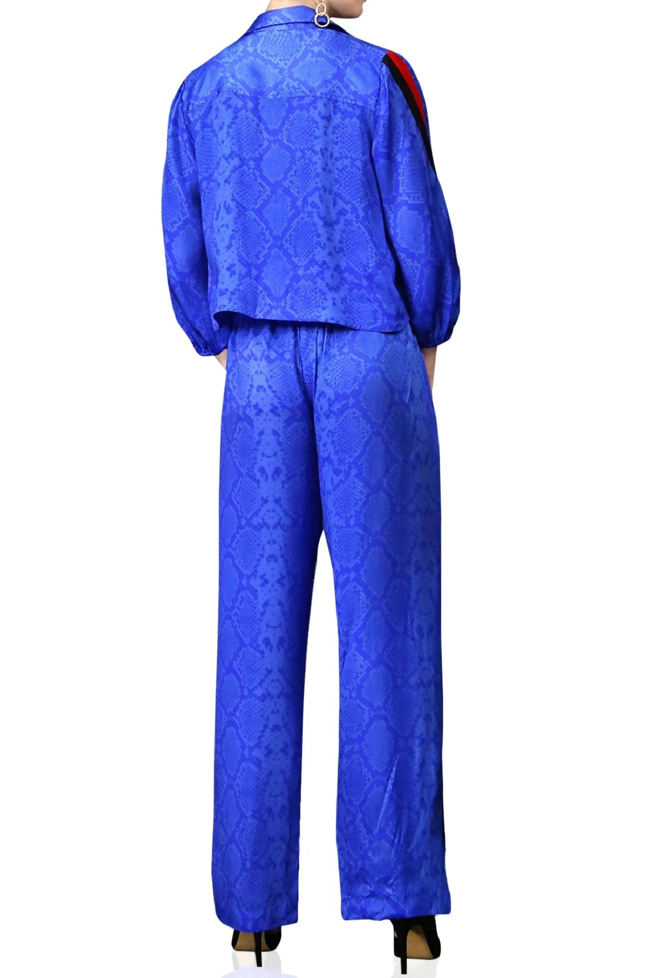 Kyle Cropped Jacket in Blue