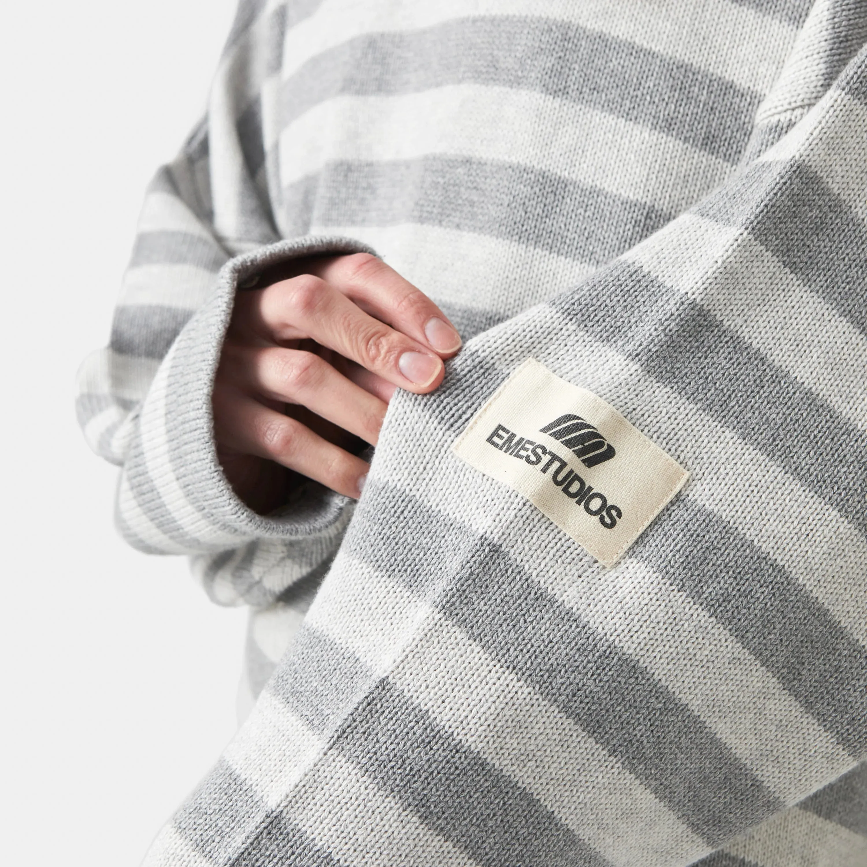 Lié Grey Oversized Knit