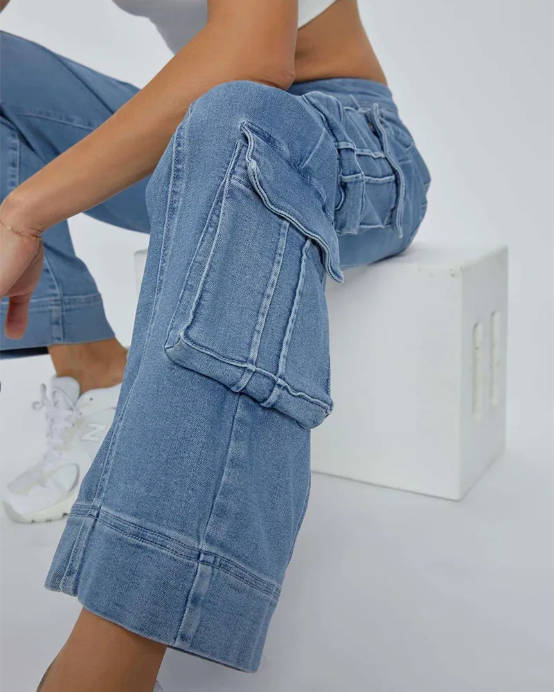 Multi-Pocketed Wide-Legged Jeans