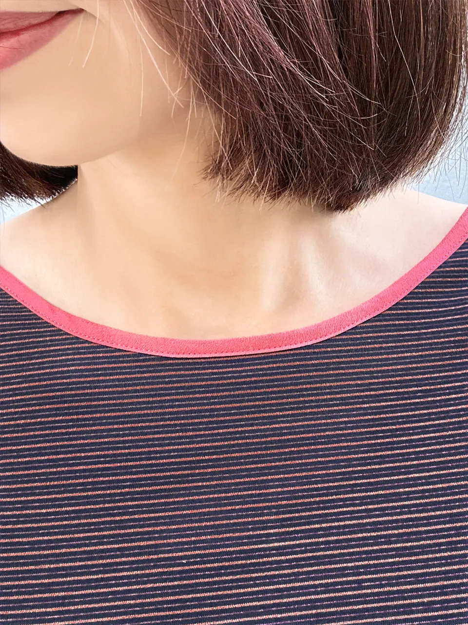 Navy/ Orange Stripe Contrast Ruffle Cuff U-back Knit Top