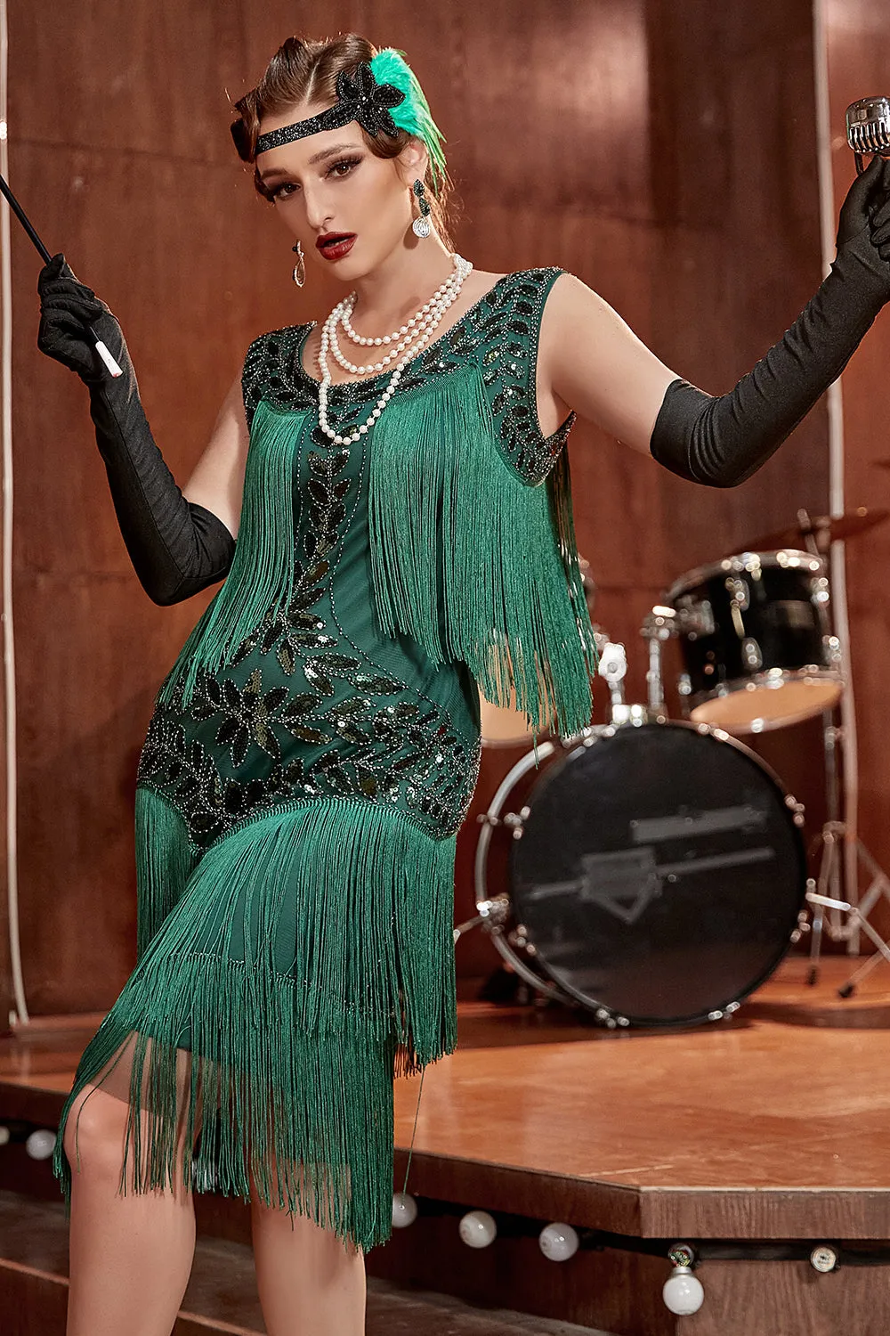 Plus Size Champagne Gatsby Flapper Dress with Sequins and Fringes
