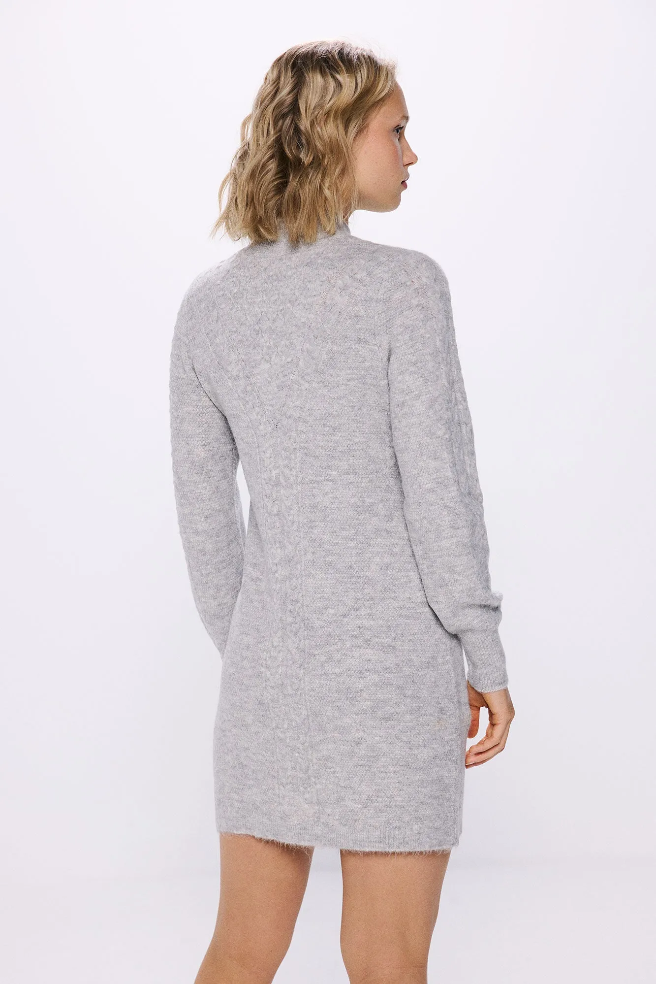 Short jersey-knit knit dress