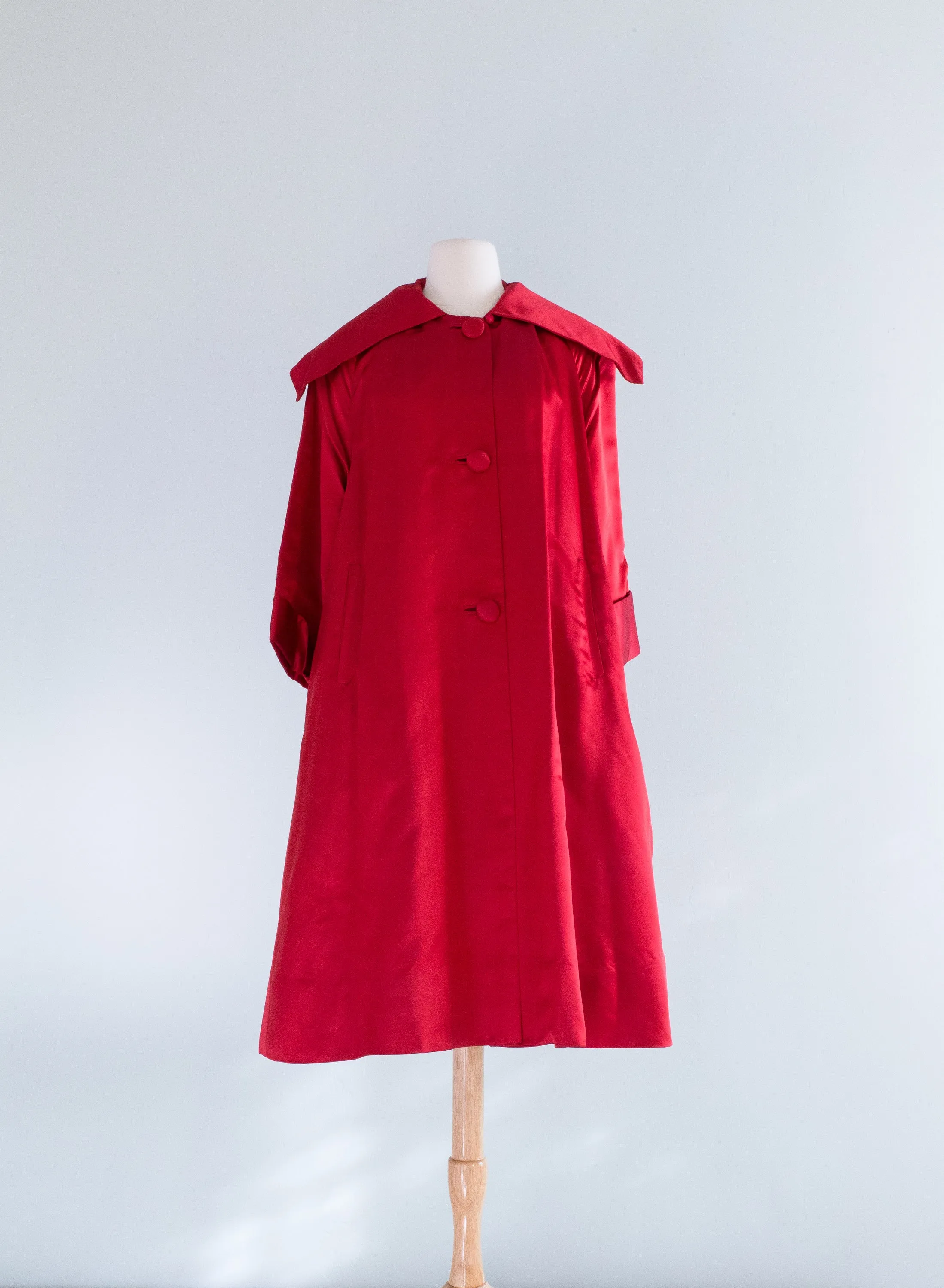 Spectacular 1950's Crimson Silk Swing Coat By Lawrence of London / ML