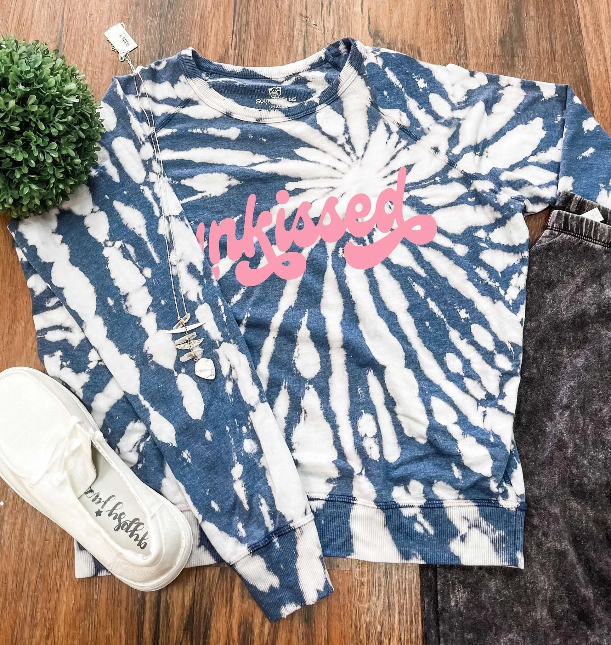 Sunkissed Navy Spiral Pullover