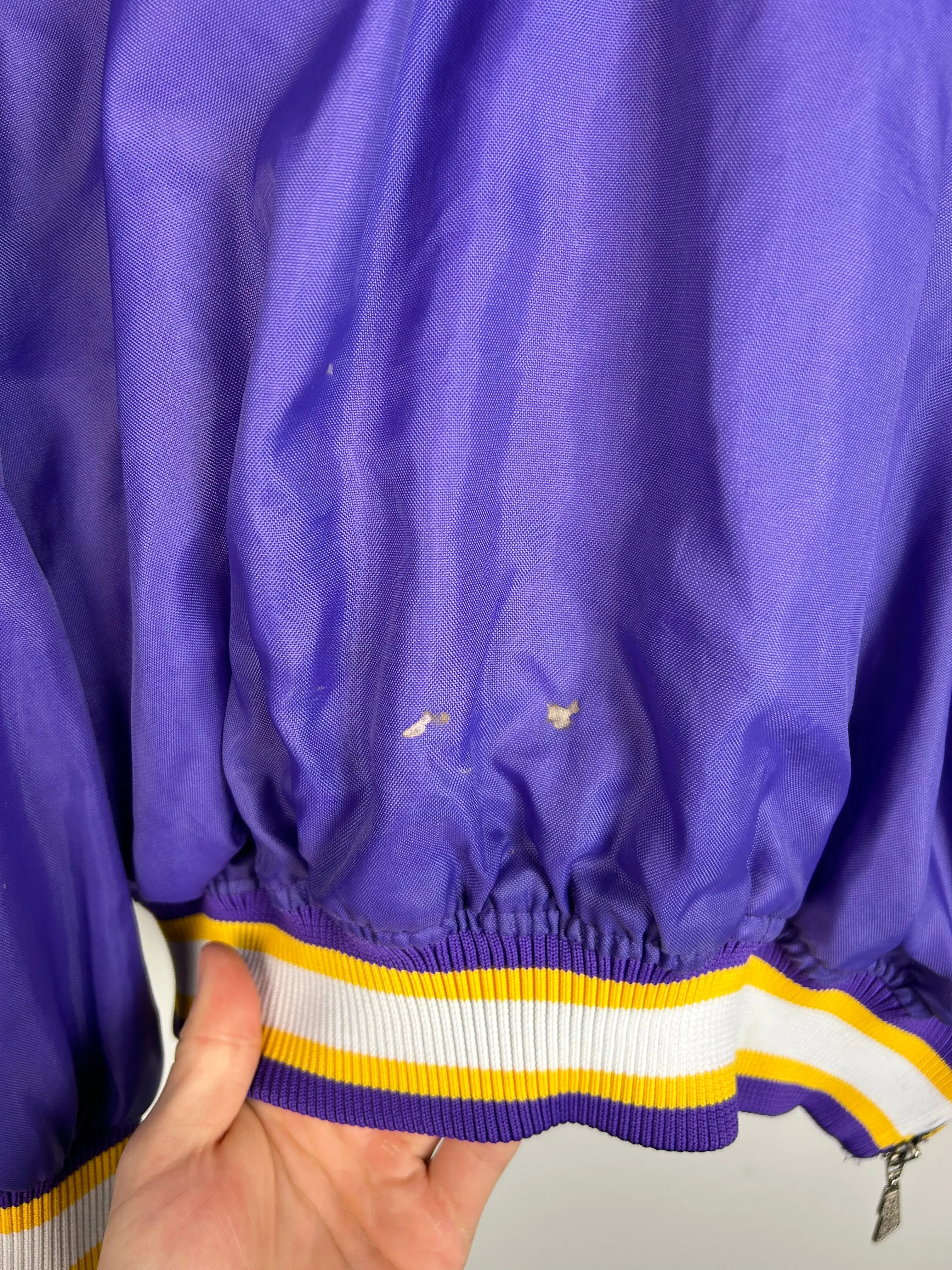 Vintage 90's Starter Minnesota Vikings Script Purple Pullover Windbreaker