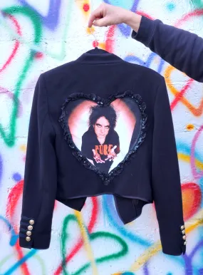 Womens Friday I'm in Love Jacket- size Medium-Lrg 9/10 US